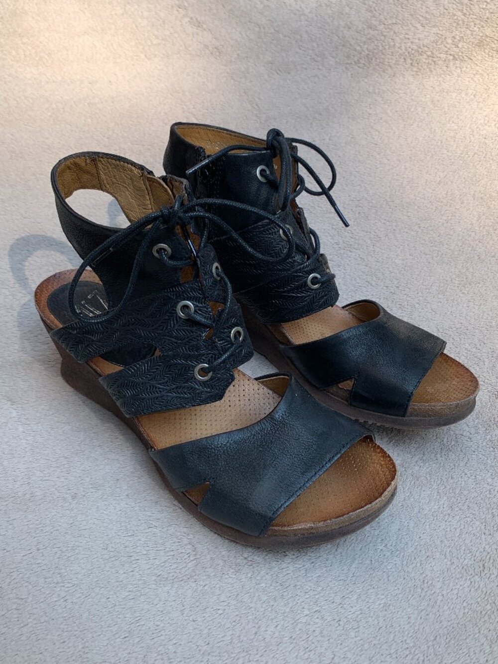 Miz Mooz Sierra Leather Demi Wedge Sandals Sz39